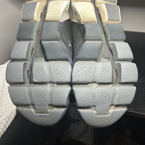 On Cloudflyer Mens Size 10.5 Black Running Shoes Sneakers - Picture 14 of 16